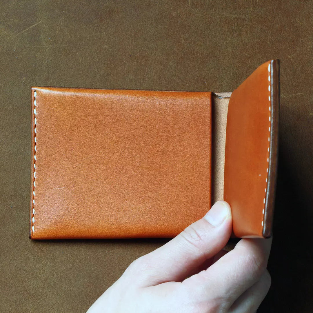 Minimalist Handmade Short Veg-tan Leather Wallet – SOLATK