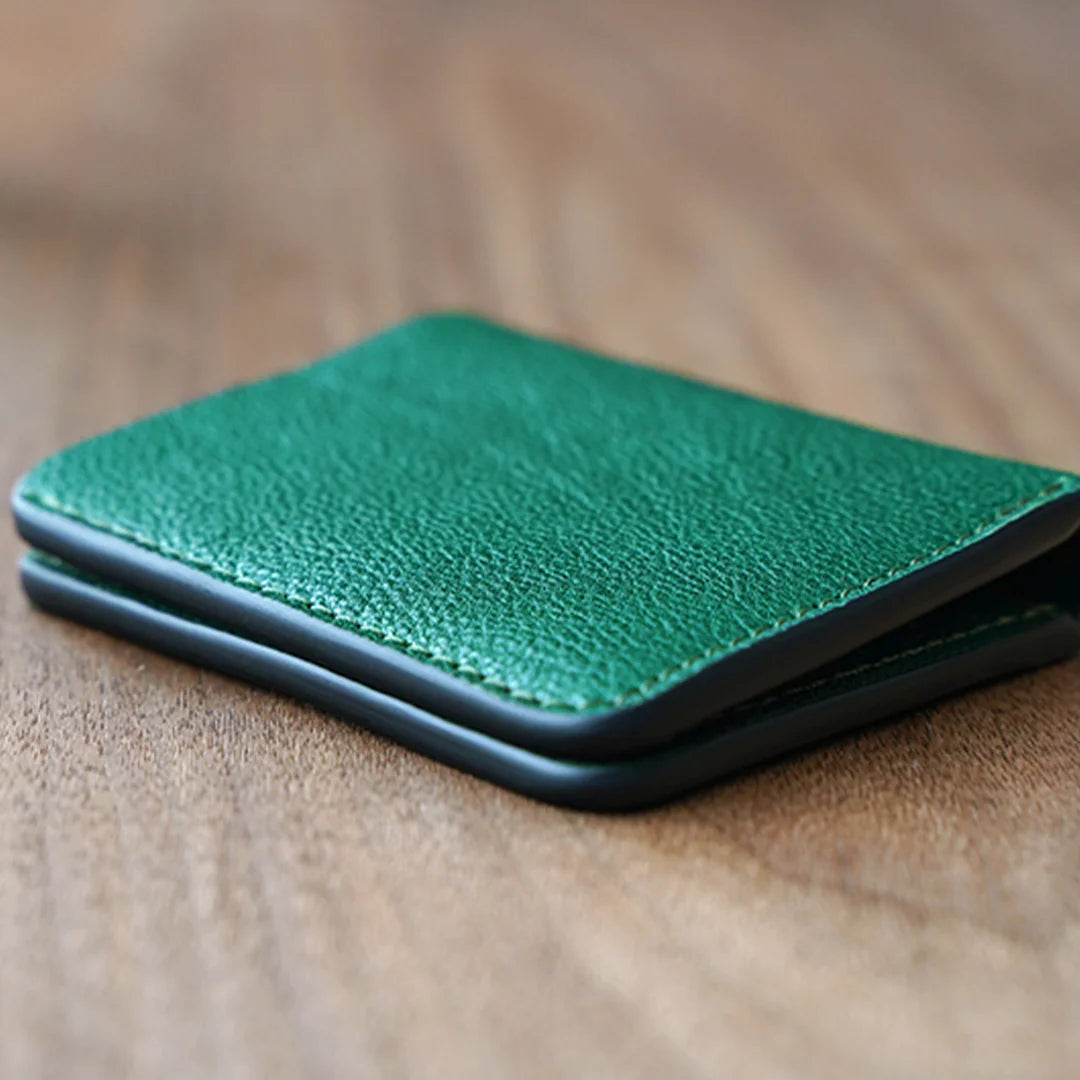 CLASSIC BIFOLD